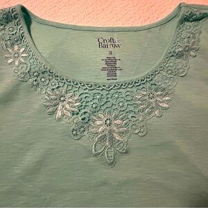 Lace detail tank top 1x NWT